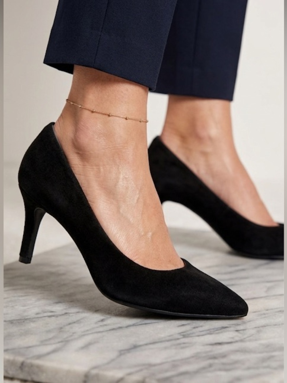 Rockport Black Heels Pointy Toe Black Leather Suede Size 9
